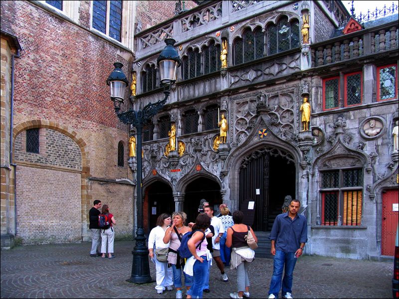 gal/holiday/Bruges 2006 - General Views/Bruges_Basilica_of_the_Sacred_Blood_IMG_2392.jpg